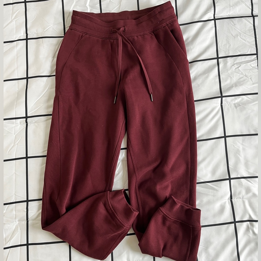 Lululemon Scuba Joggers